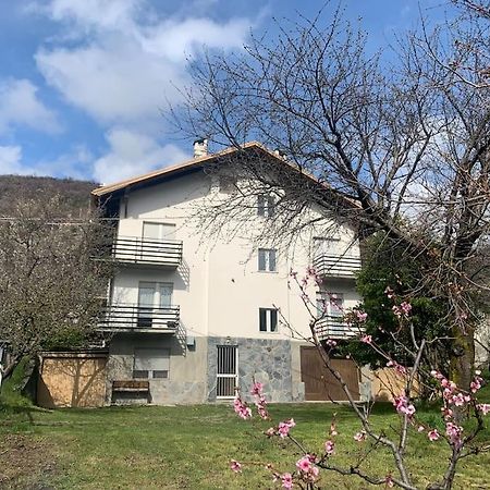 Casa Vacanza Leonardo Apartman Chambave Kültér fotó